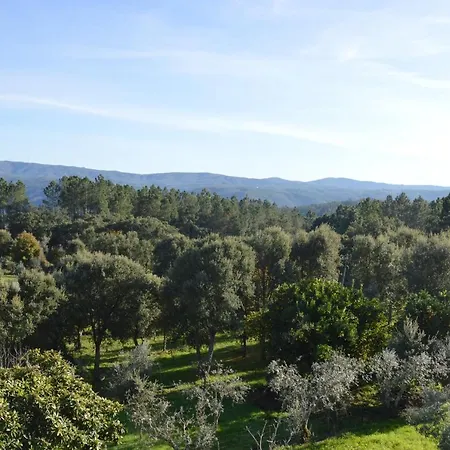 Ouzenda Do Zezere Feriehus *