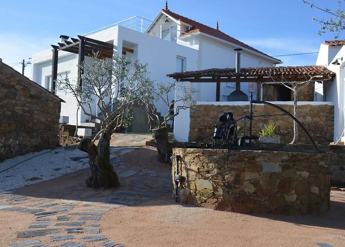 Holiday home Ouzenda Do Zezere *